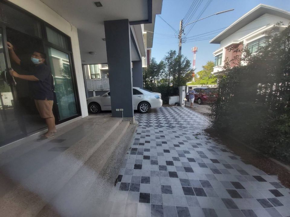 <? echo $keyword ; ?>