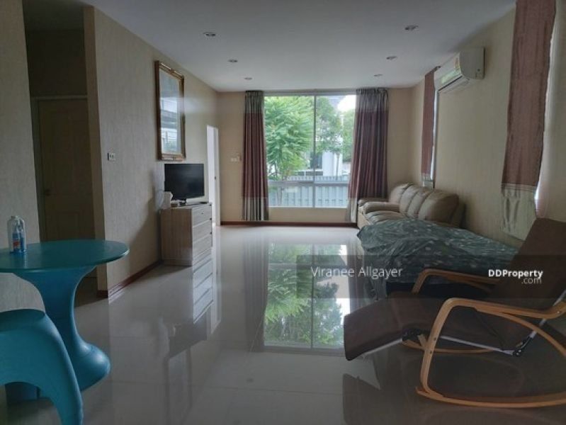 <? echo $keyword ; ?>