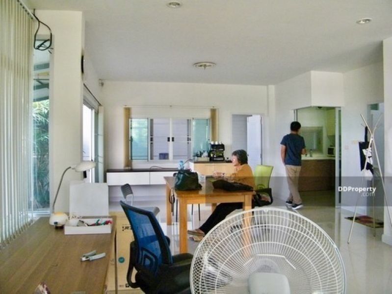 <? echo $keyword ; ?>