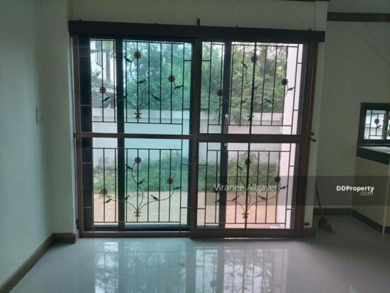 <? echo $keyword ; ?>