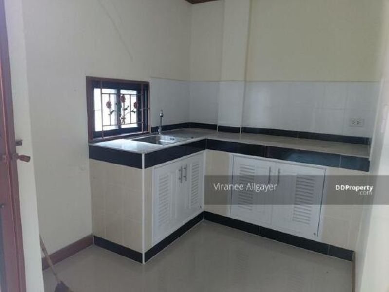 <? echo $keyword ; ?>