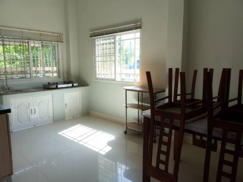 <? echo $keyword ; ?>