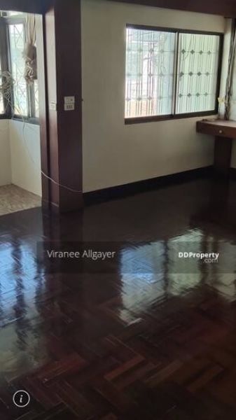 <? echo $keyword ; ?>