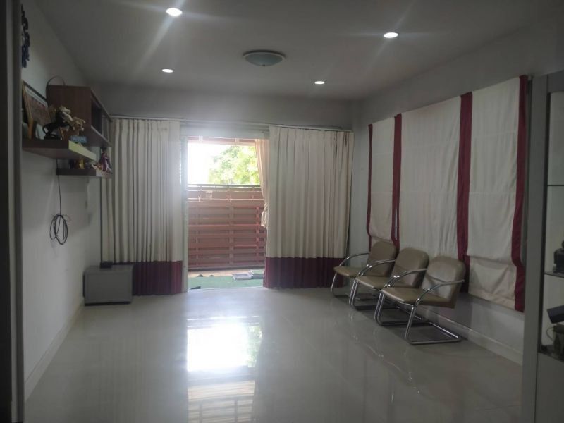 <? echo $keyword ; ?>