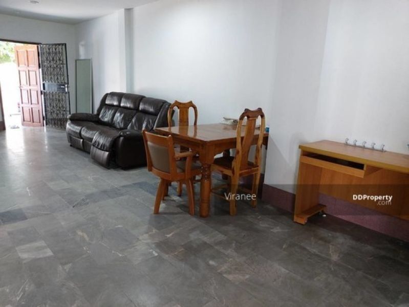 <? echo $keyword ; ?>