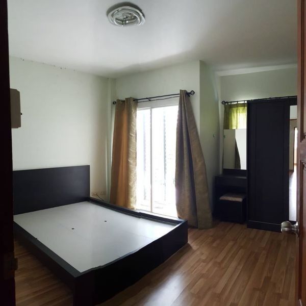 <? echo $keyword ; ?>