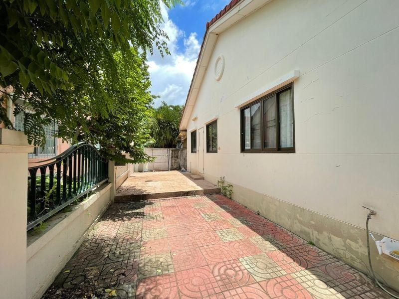 <? echo $keyword ; ?>