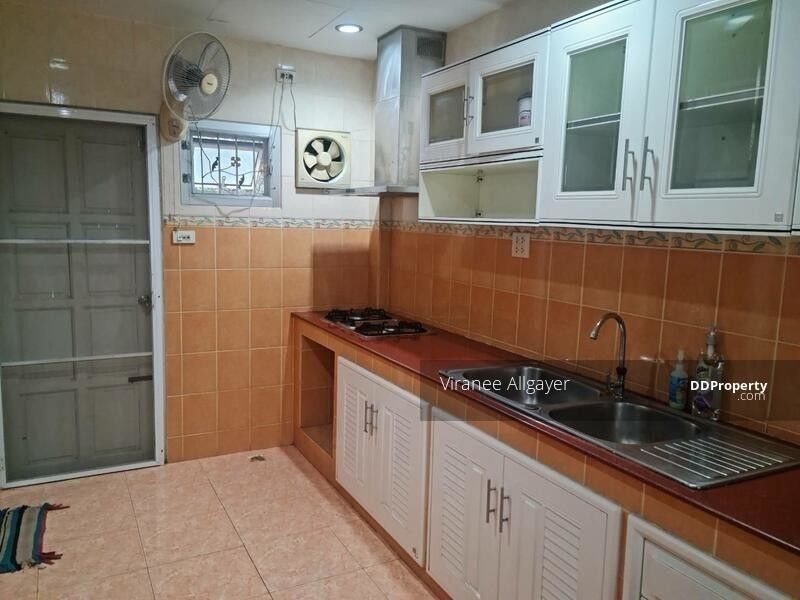 <? echo $keyword ; ?>