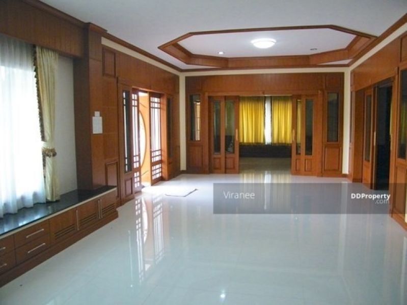 <? echo $keyword ; ?>