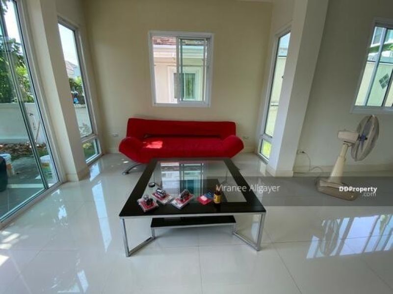 <? echo $keyword ; ?>