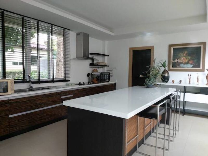 <? echo $keyword ; ?>