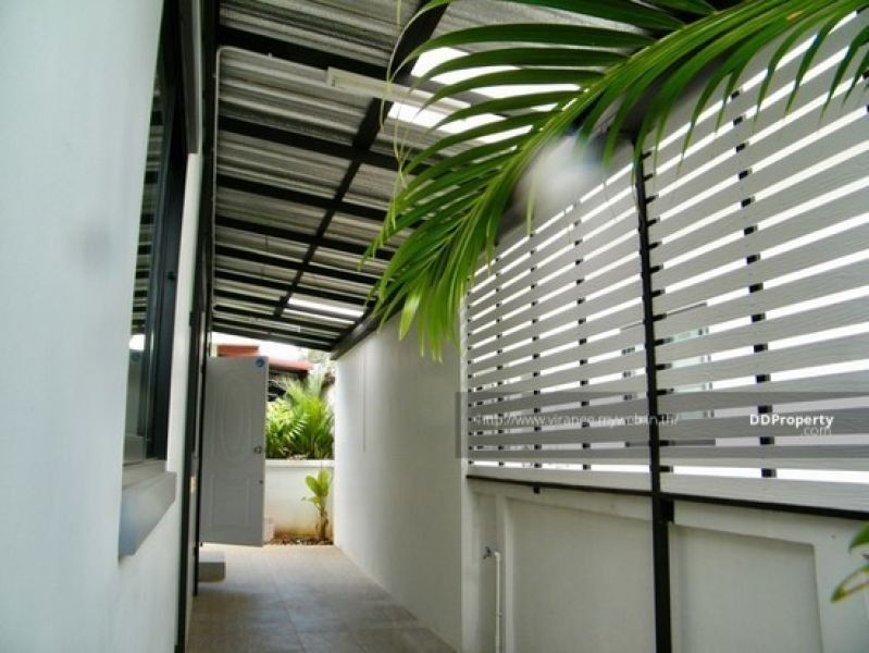 <? echo $keyword ; ?>