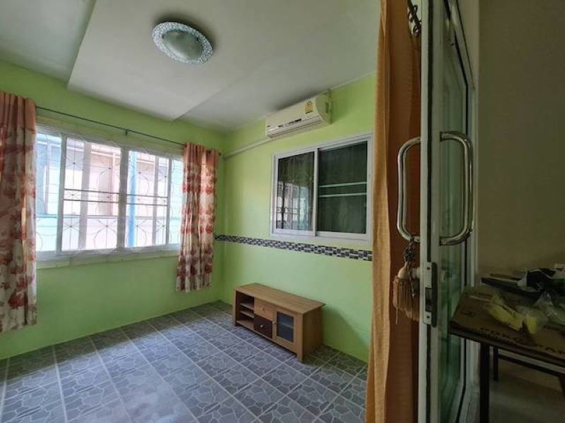 <? echo $keyword ; ?>