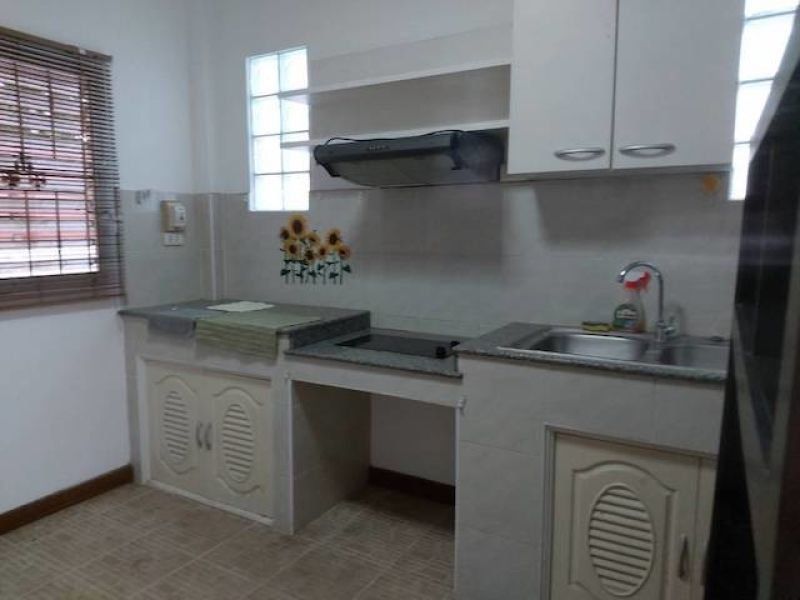 <? echo $keyword ; ?>