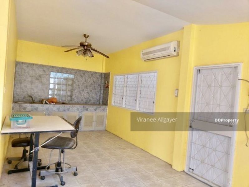 <? echo $keyword ; ?>