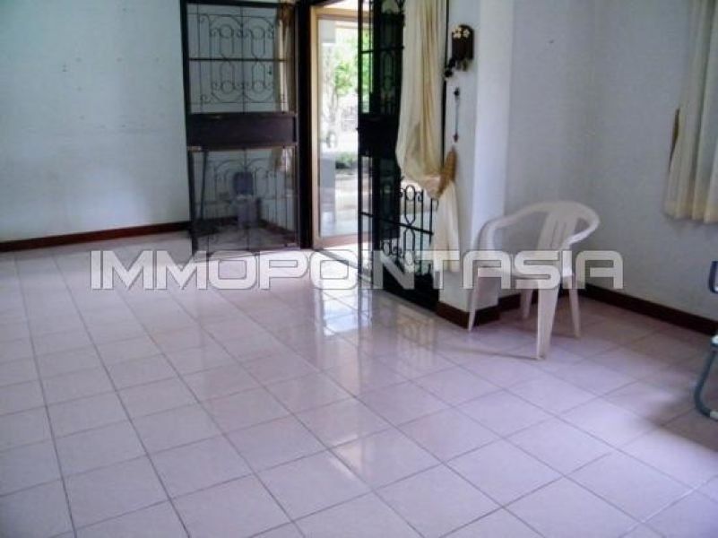 <? echo $keyword ; ?>