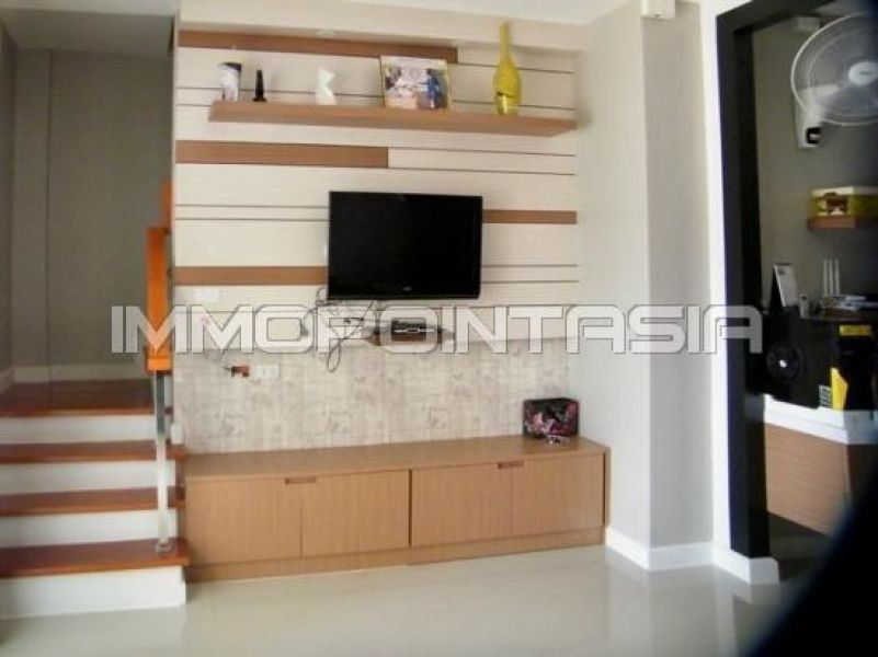 <? echo $keyword ; ?>