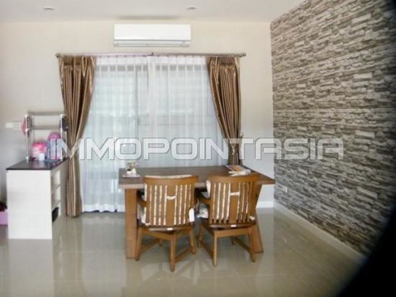 <? echo $keyword ; ?>