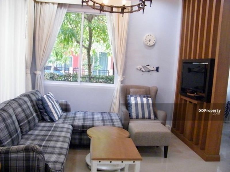 <? echo $keyword ; ?>