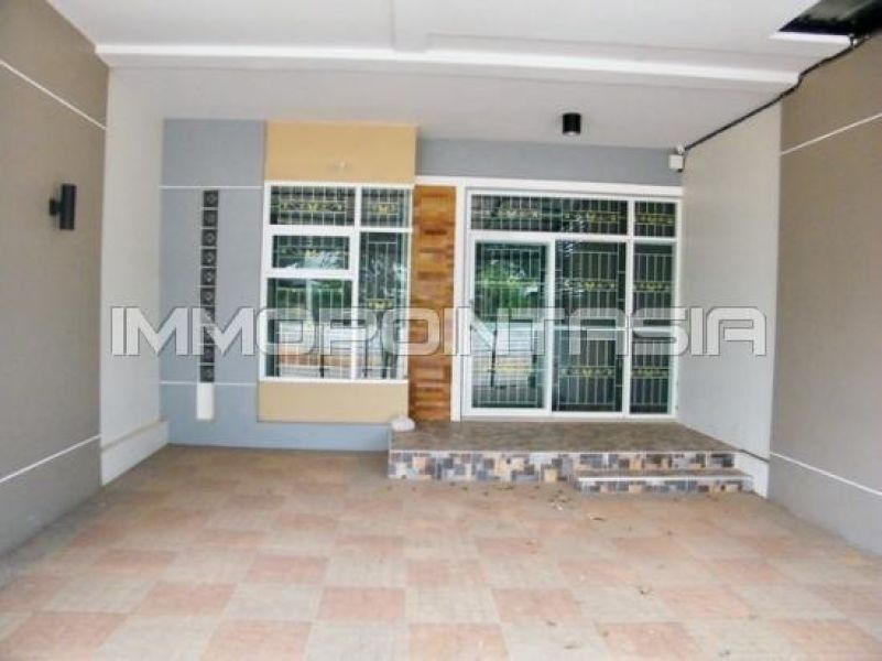 <? echo $keyword ; ?>