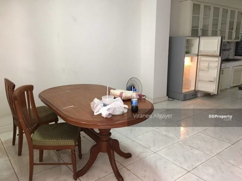 <? echo $keyword ; ?>