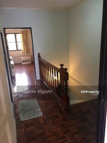 <? echo $keyword ; ?>