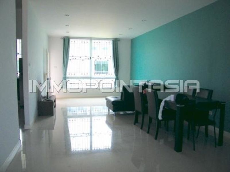 <? echo $keyword ; ?>