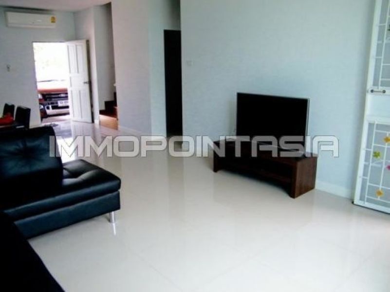 <? echo $keyword ; ?>