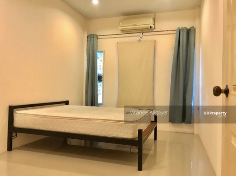 <? echo $keyword ; ?>