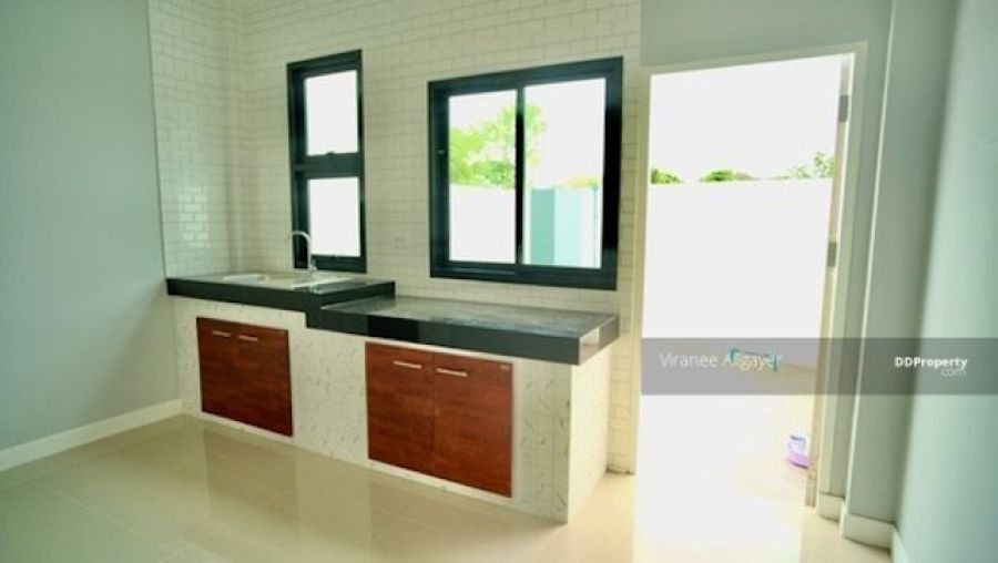 <? echo $keyword ; ?>