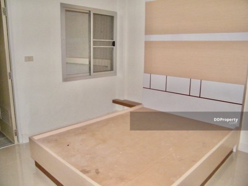 <? echo $keyword ; ?>