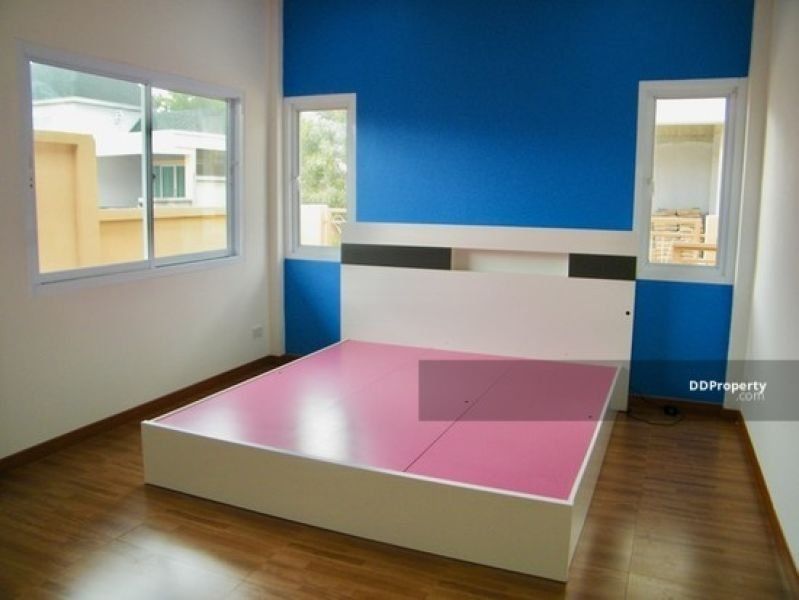 <? echo $keyword ; ?>