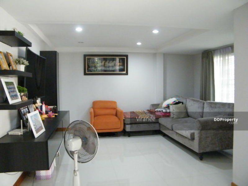 <? echo $keyword ; ?>