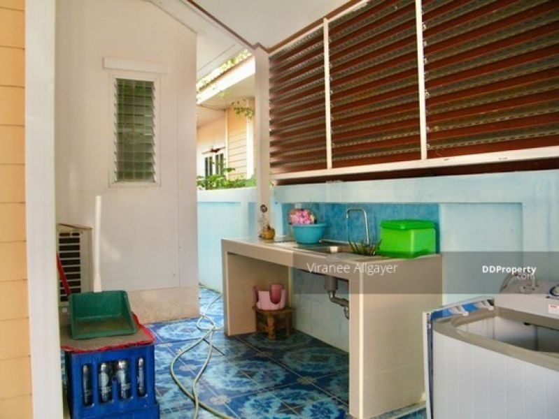 <? echo $keyword ; ?>