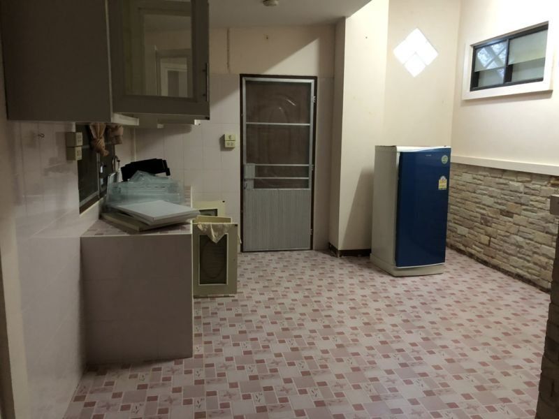 <? echo $keyword ; ?>