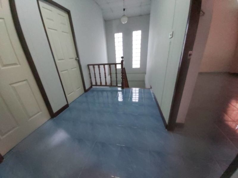 <? echo $keyword ; ?>