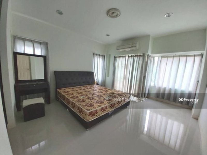 <? echo $keyword ; ?>