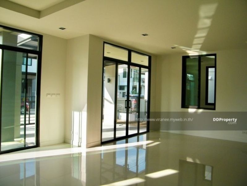 <? echo $keyword ; ?>