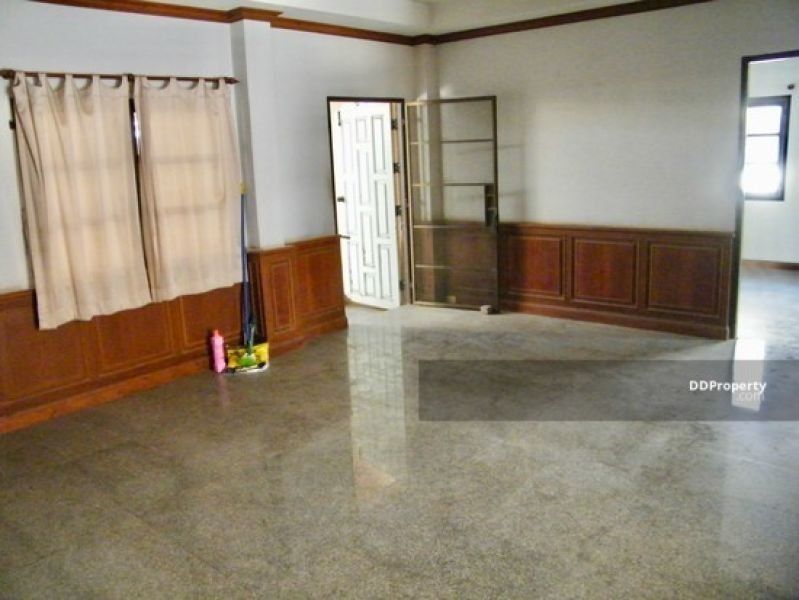 <? echo $keyword ; ?>