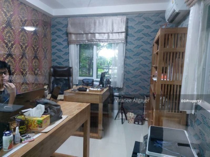 <? echo $keyword ; ?>