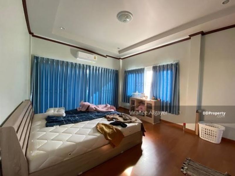 <? echo $keyword ; ?>