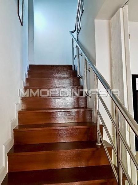 <? echo $keyword ; ?>