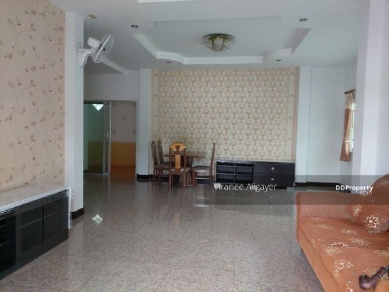 <? echo $keyword ; ?>