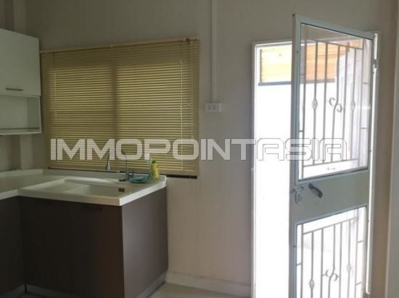 <? echo $keyword ; ?>