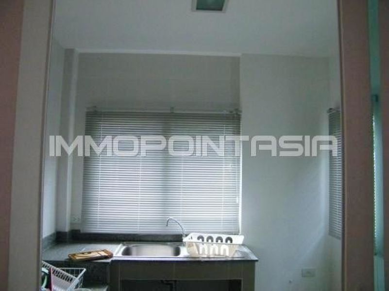 <? echo $keyword ; ?>