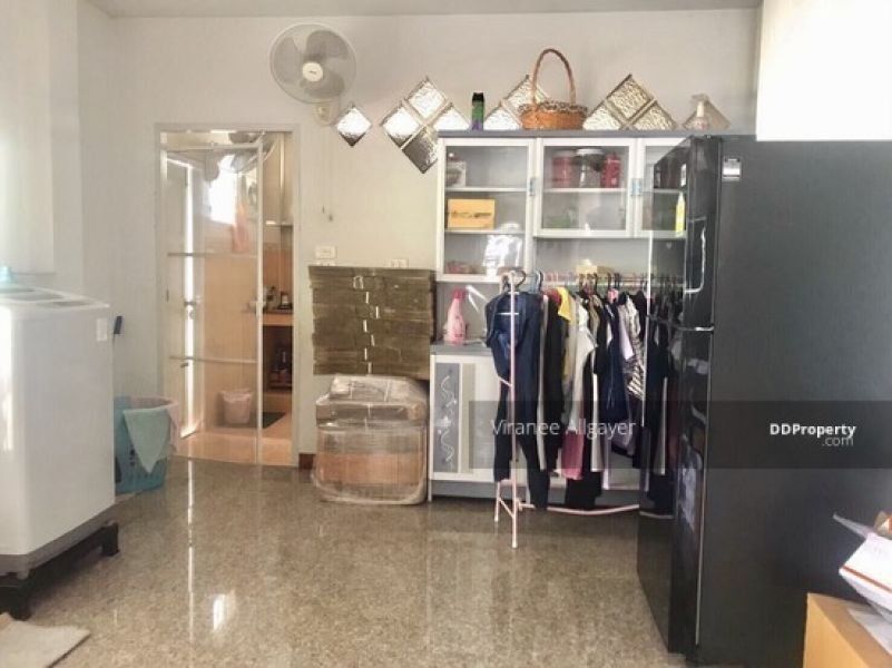 <? echo $keyword ; ?>