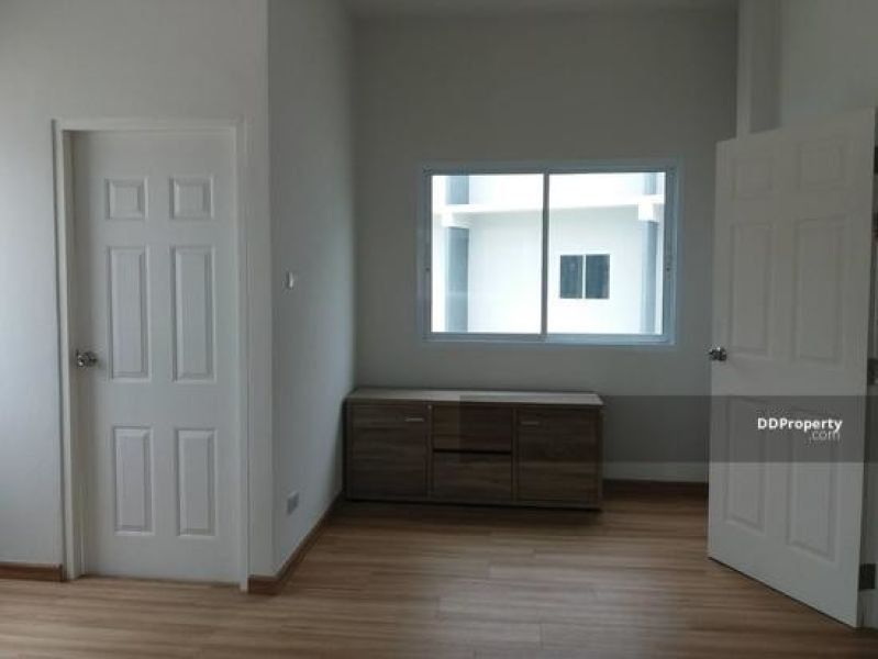 <? echo $keyword ; ?>