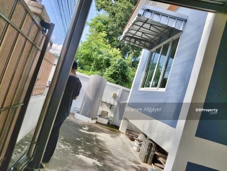 <? echo $keyword ; ?>