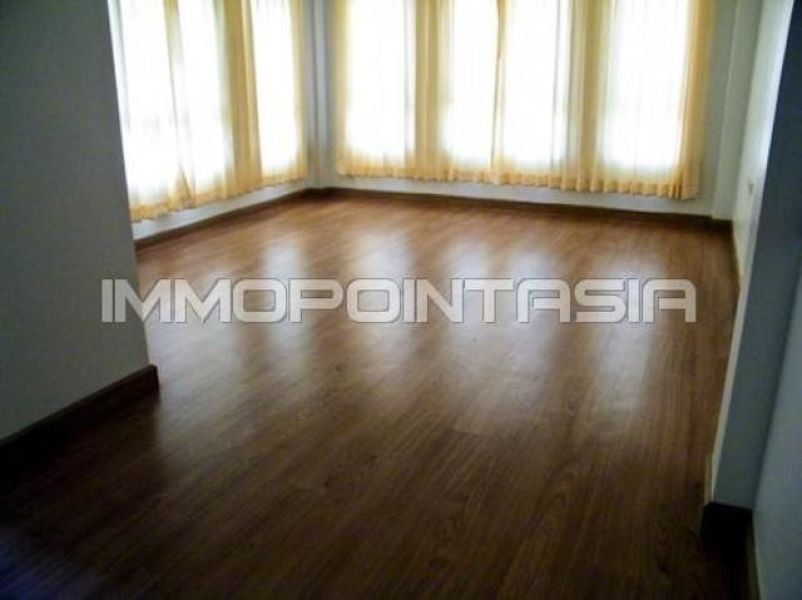 <? echo $keyword ; ?>