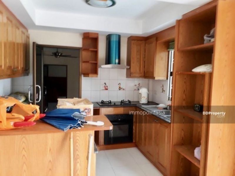 <? echo $keyword ; ?>